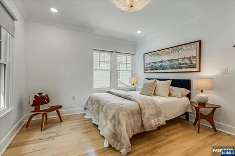 $1,900,000 | 27 Montclair Avenue, Montclair, NJ 07042