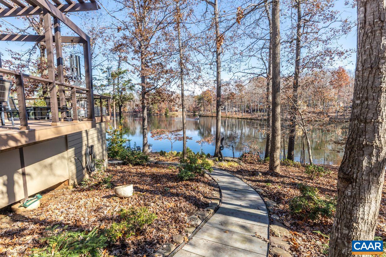 27 Amethyst Road Palmyra, VA 22963 - Photo 6 of 54 Gallery Image 6