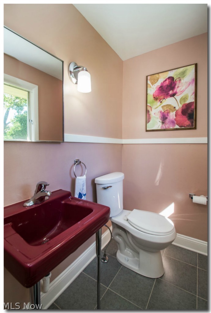 24201 Hazelmere Road Beachwood, OH 44122 - Photo 16 of 25
