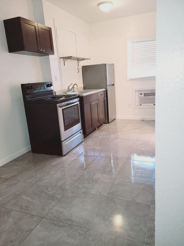 3000 Northwest 5th Avenue, Unit 18 Boca Raton, FL 33431 - Photo 11 of 15 14