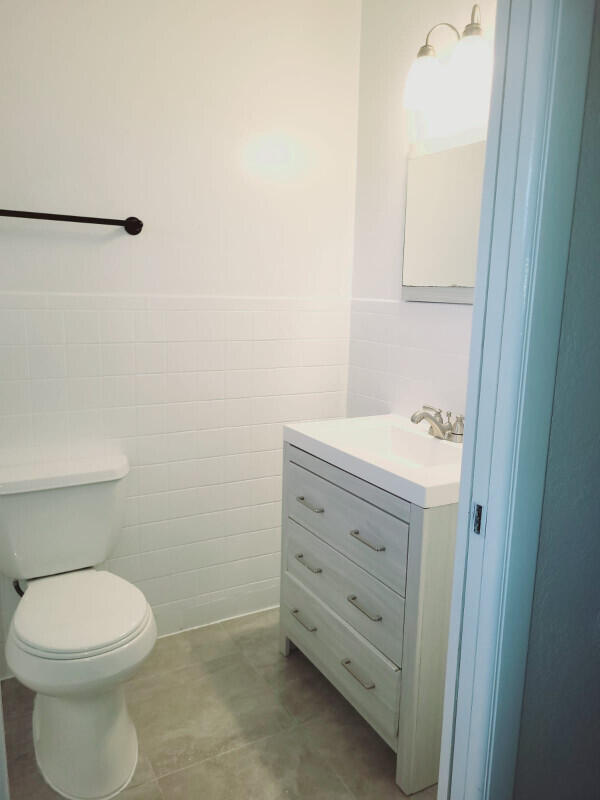 3000 Northwest 5th Avenue, Unit 18 Boca Raton, FL 33431 - Photo 13 of 15 10