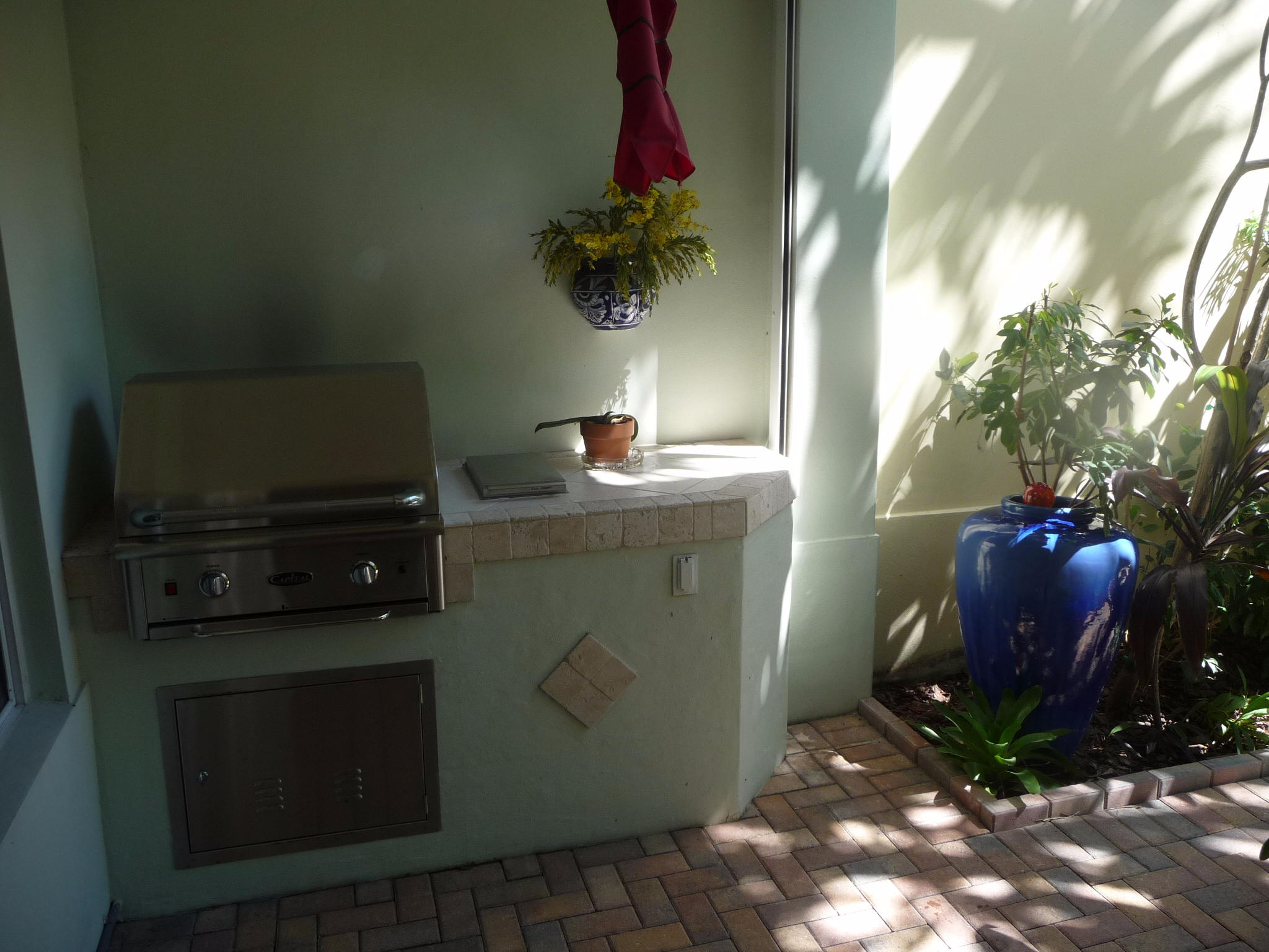 252 East Boca Raton Road Boca Raton, FL 33432 - Photo 11 of 20 Outdoor BBQ