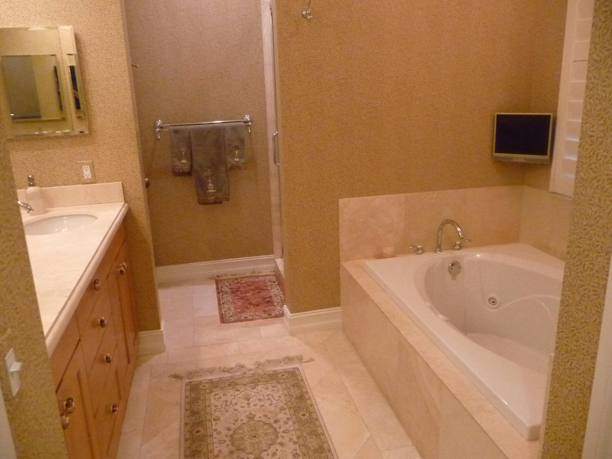 252 East Boca Raton Road Boca Raton, FL 33432 - Photo 15 of 20 Master Bath