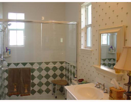 252 East Boca Raton Road Boca Raton, FL 33432 - Photo 16 of 20 Full Bath (Guest - 2nd fl)