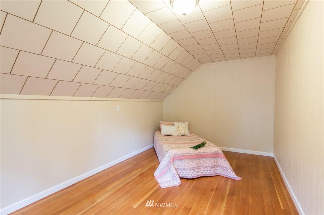225 Sunnyhill Road West Bremerton, WA 98312 - Photo 18 of 22 Gallery Image 18