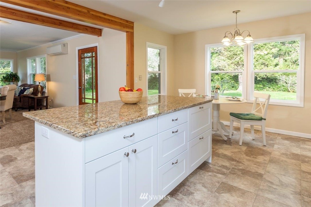 225 Sunnyhill Road West Bremerton, WA 98312 - Photo 10 of 22 Gallery Image 10