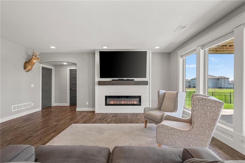 1013 Old Hickory Road Greenwood, MO 64034 - Photo 33 of 50