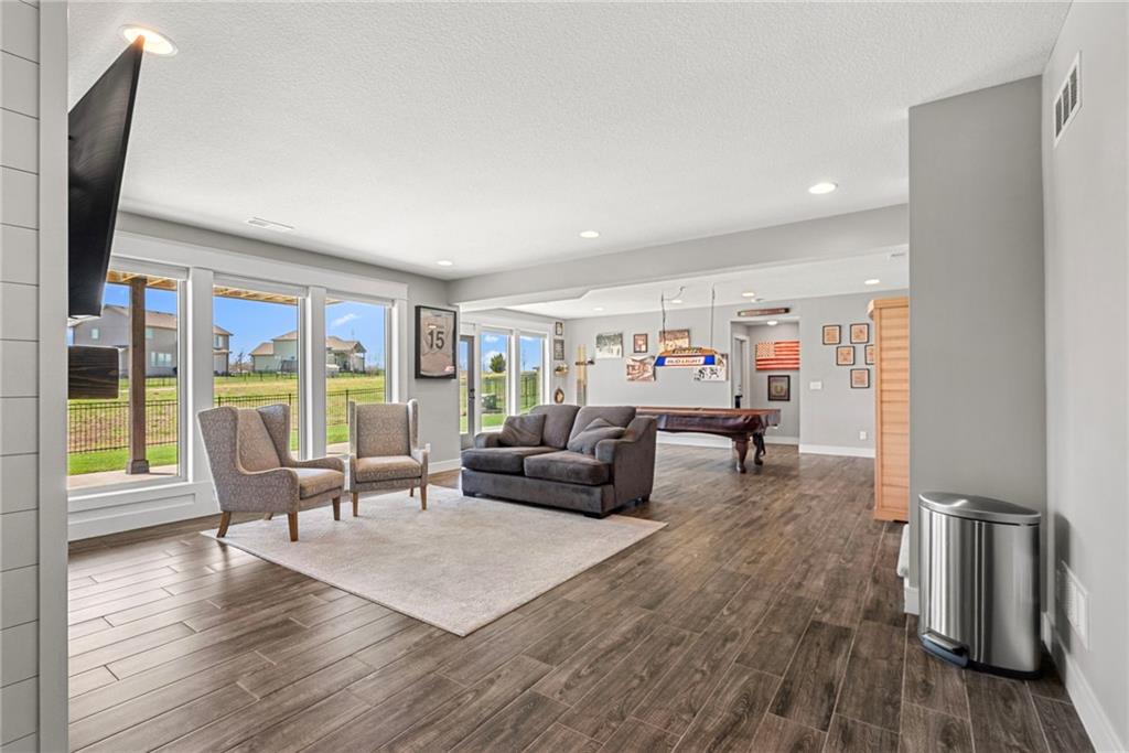 1013 Old Hickory Road Greenwood, MO 64034 - Photo 34 of 50