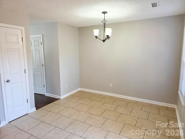 $194,900 | 1491 20th Avenue Northeast, Unit 4, Hickory, NC 28601