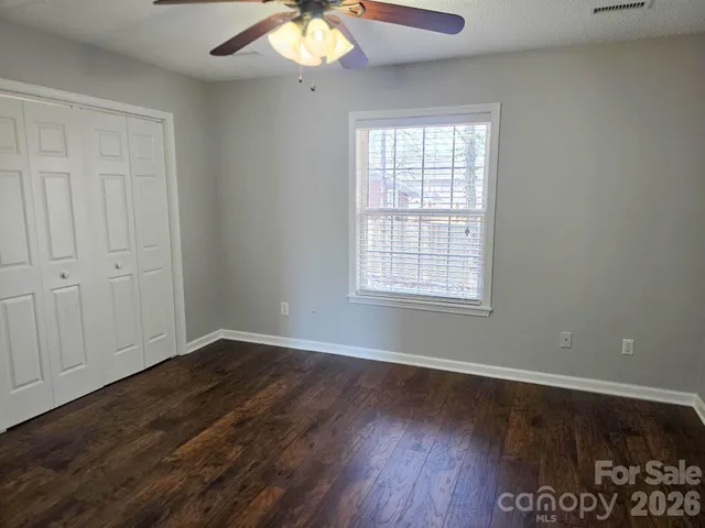 $194,900 | 1491 20th Avenue Northeast, Unit 4, Hickory, NC 28601