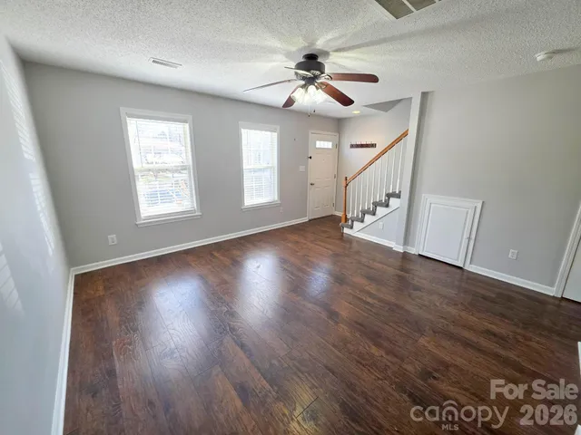 $194,900 | 1491 20th Avenue Northeast, Unit 4, Hickory, NC 28601