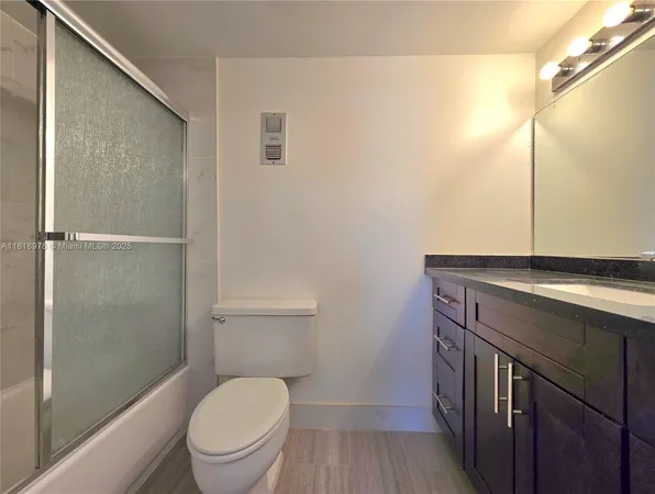 $2,350 | 2500 Northeast 135th Street, Unit B208, North Miami, FL 33181