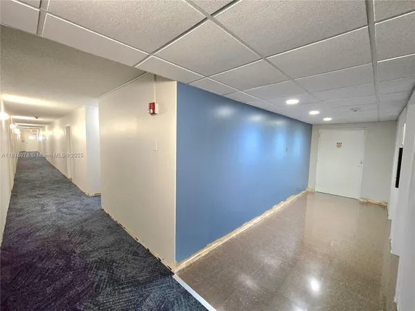 $2,350 | 2500 Northeast 135th Street, Unit B208, North Miami, FL 33181