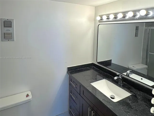 $2,350 | 2500 Northeast 135th Street, Unit B208, North Miami, FL 33181