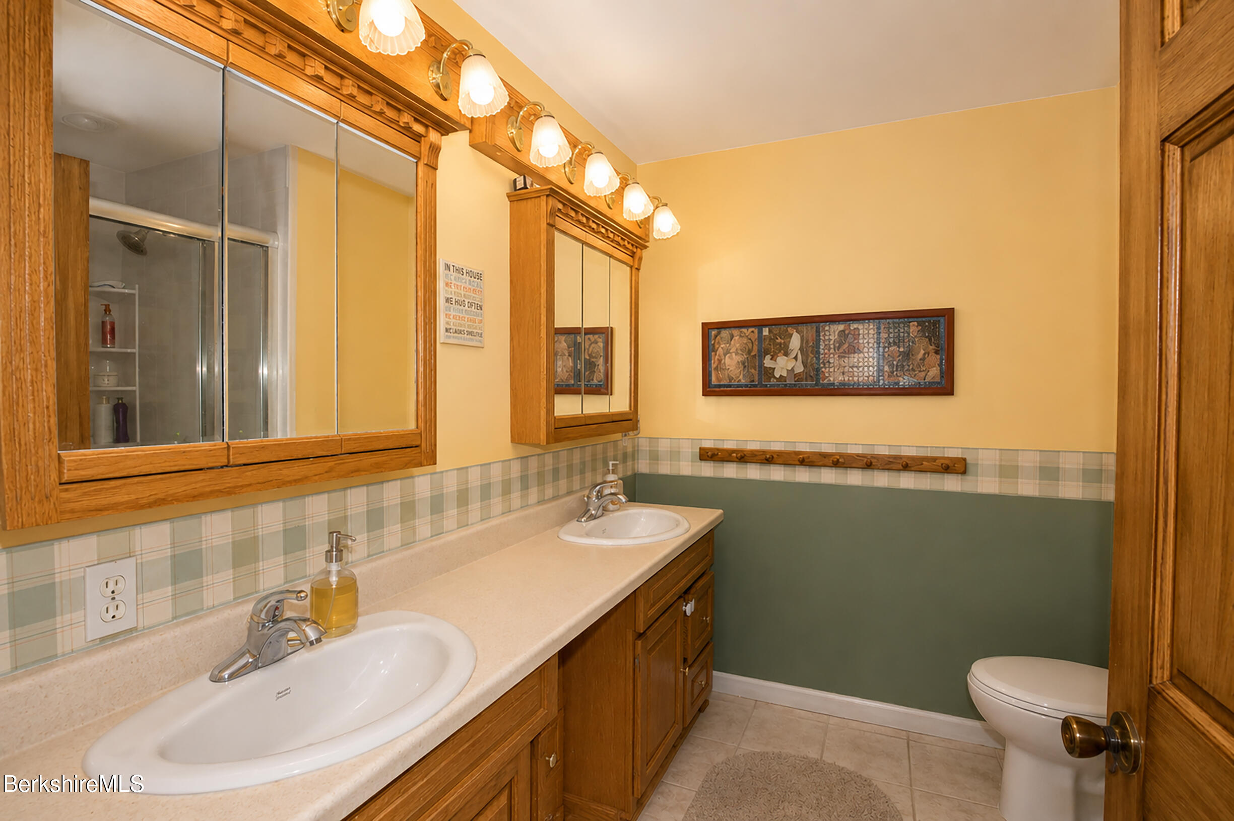 120 North Hoosac Road Williamstown, MA 01267 - Photo 24 of 47 vincentcarusophotography_120NHoosac_2026