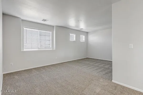 $2,650 | 15441 West Shangri La Road, Surprise, AZ 85379