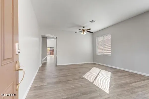 $2,650 | 15441 West Shangri La Road, Surprise, AZ 85379