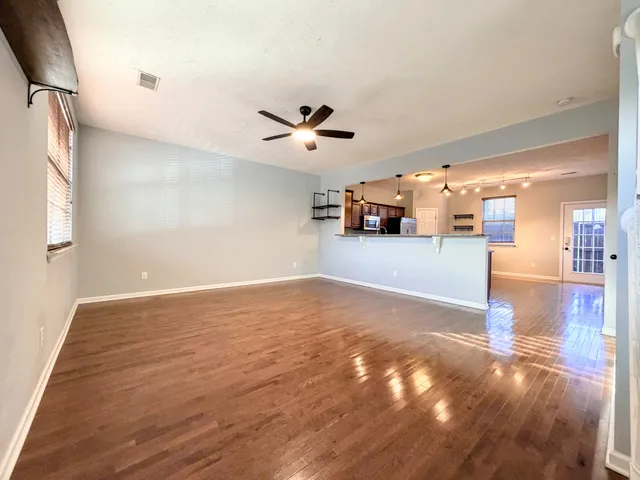 $2,000 | 918 Spence Enclave Court, Nashville, TN 37210