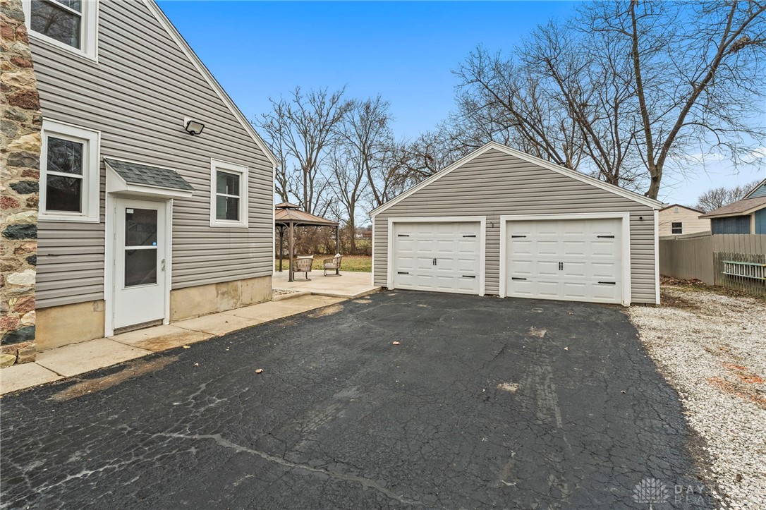 6065 Shull Road Dayton, OH 45424 - Photo 3 of 47 Gallery Image 3