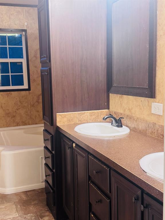 212 Cedar Court Harleton, TX 75651 - Photo 8 of 11 Gallery Image 8