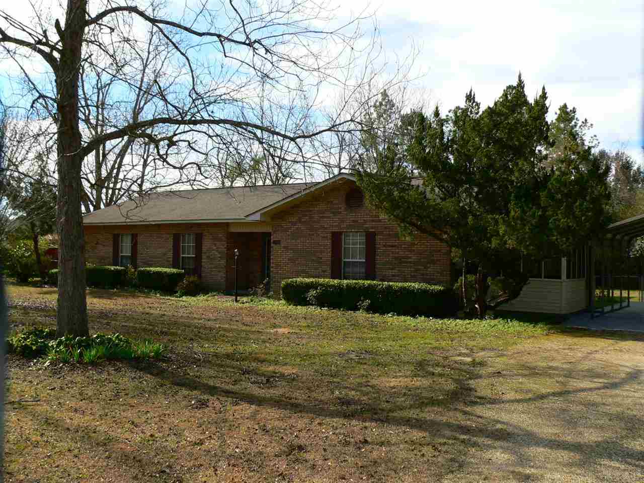 4005 Peanut Road Cottondale, FL 32431 - Photo 3 of 12