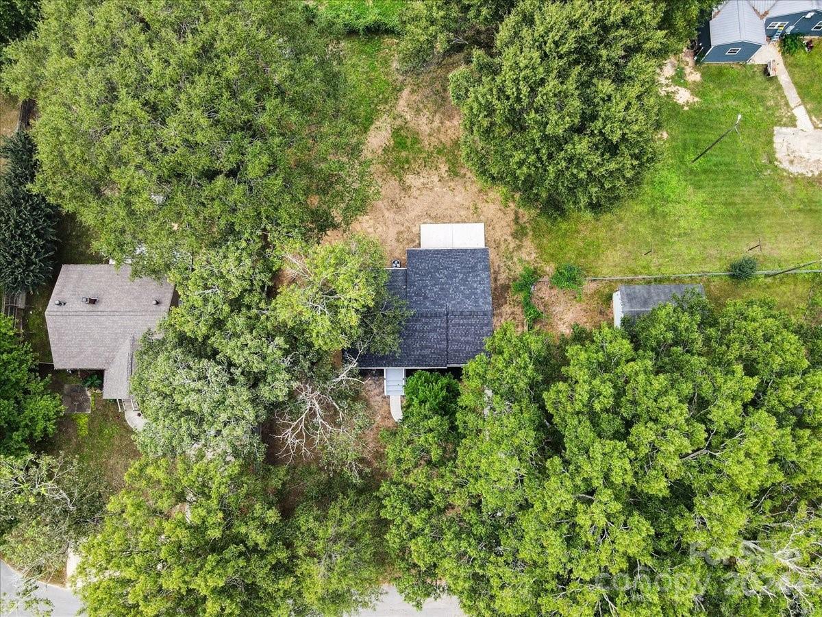 2746 Springbrook Circle Gastonia, NC 28052 - Photo 34 of 44 Gallery Image 34