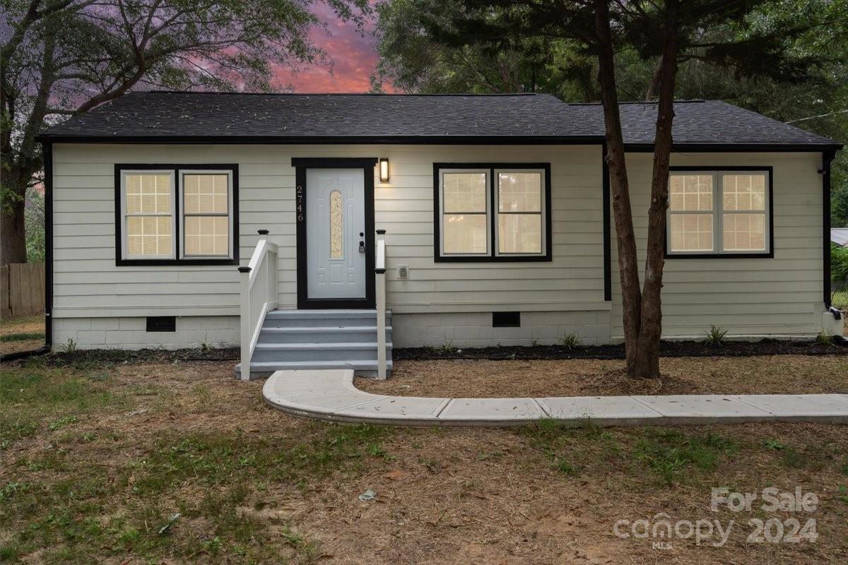 2746 Springbrook Circle Gastonia, NC 28052 - Photo 4 of 44 Gallery Image 4