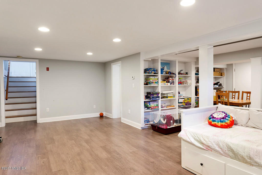 227 Riverside Avenue Riverside, CT 06878 - Photo 18 of 24 227 Riverside Ave Playroom2