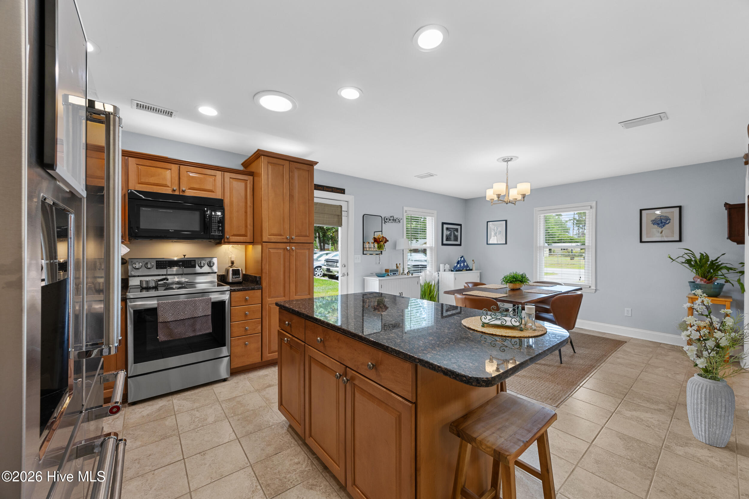 901 Spring Valley Road Wilmington, NC 28405 - Photo 8 of 30 Gallery Image 8