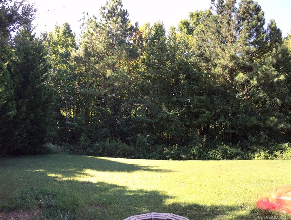 4012 Ranchview Lane Charlotte, NC 28216 - Photo 11 of 12 Gallery Image 11