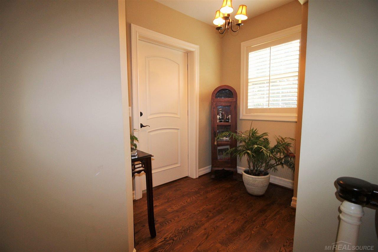 518 Neff Road Grosse Pointe, MI 48230 - Photo 26 of 76 31354675-25.JPG