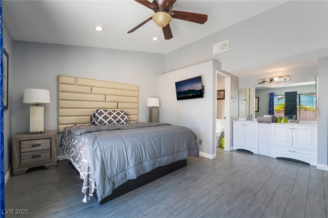 7076 Gunslinger Street Las Vegas, NV 89119 - Photo 18 of 32