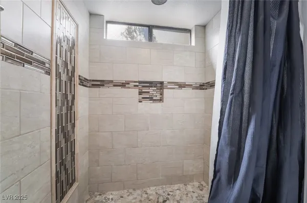 $4,995 | 7076 Gunslinger Street, Las Vegas, NV 89119