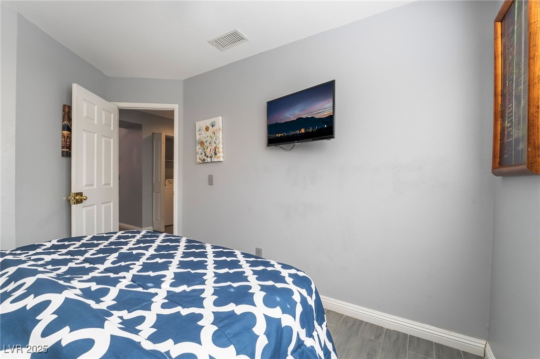 7076 Gunslinger Street Las Vegas, NV 89119 - Photo 24 of 32