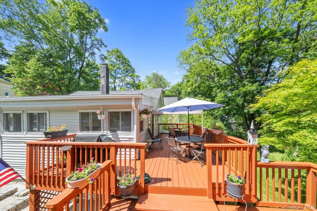 118 Hewitt Street Lake Peekskill, NY 10537 - Photo 32 of 48