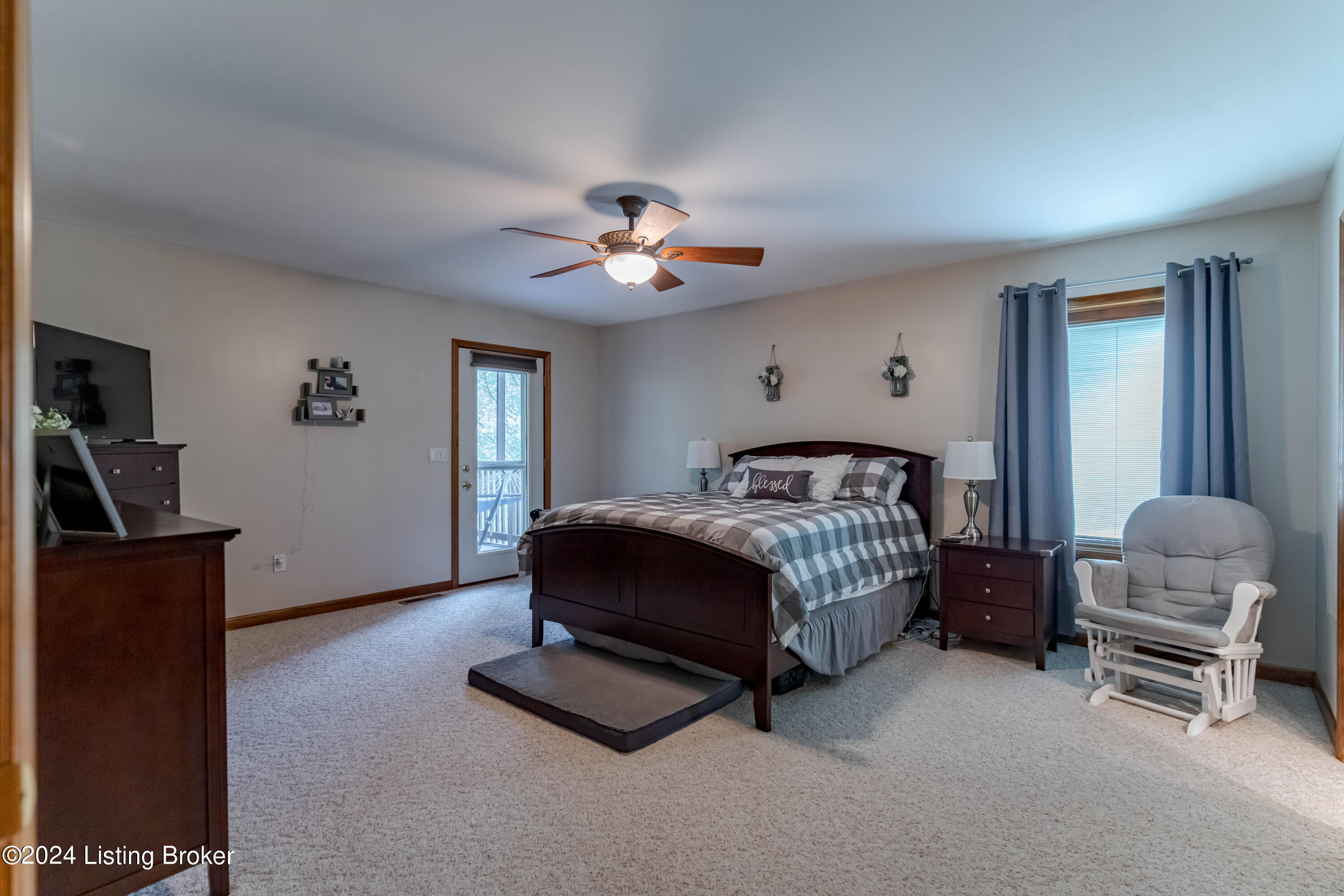 9881 Waddy Road Waddy, KY 40076 - Photo 19 of 80 DSC05307