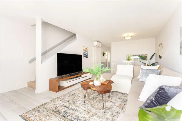 $769,000 | 137-2 Oko Street, Unit 902, Kailua, HI 96734
