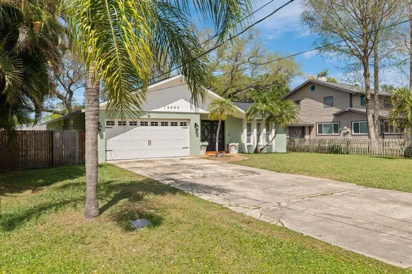$599,737 | 14865 Wildwood Drive, Largo, FL 33774