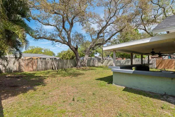 $599,737 | 14865 Wildwood Drive, Largo, FL 33774