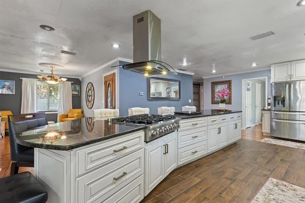 $599,737 | 14865 Wildwood Drive, Largo, FL 33774