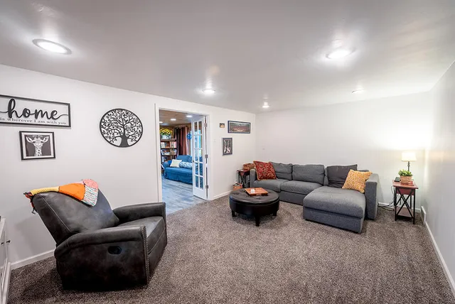 $405,000 | 2320 North Main Street, Racine, WI 53402