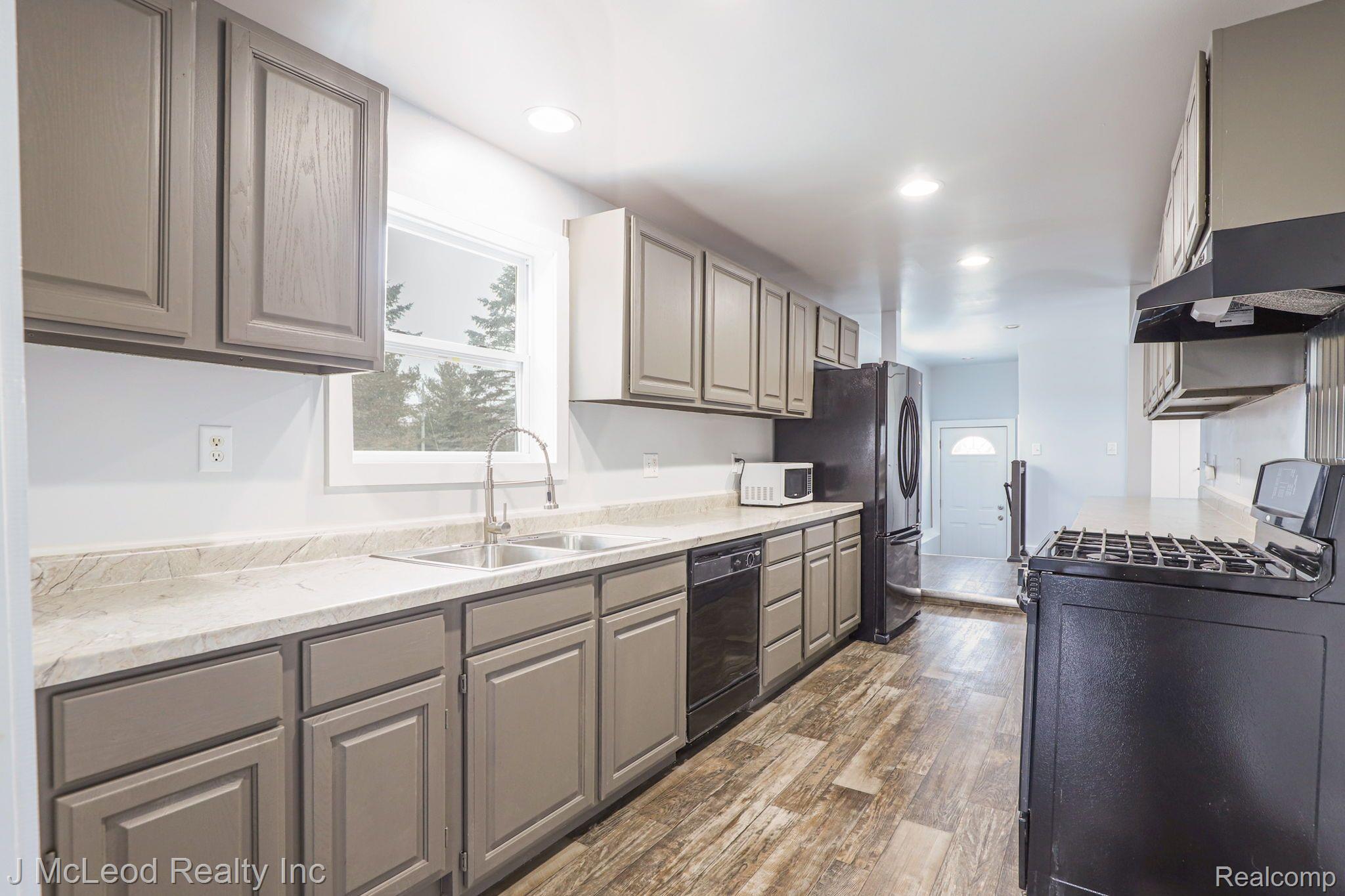 3496 Millington Road Millington, MI 48746 - Photo 13 of 45 Gallery Image 13