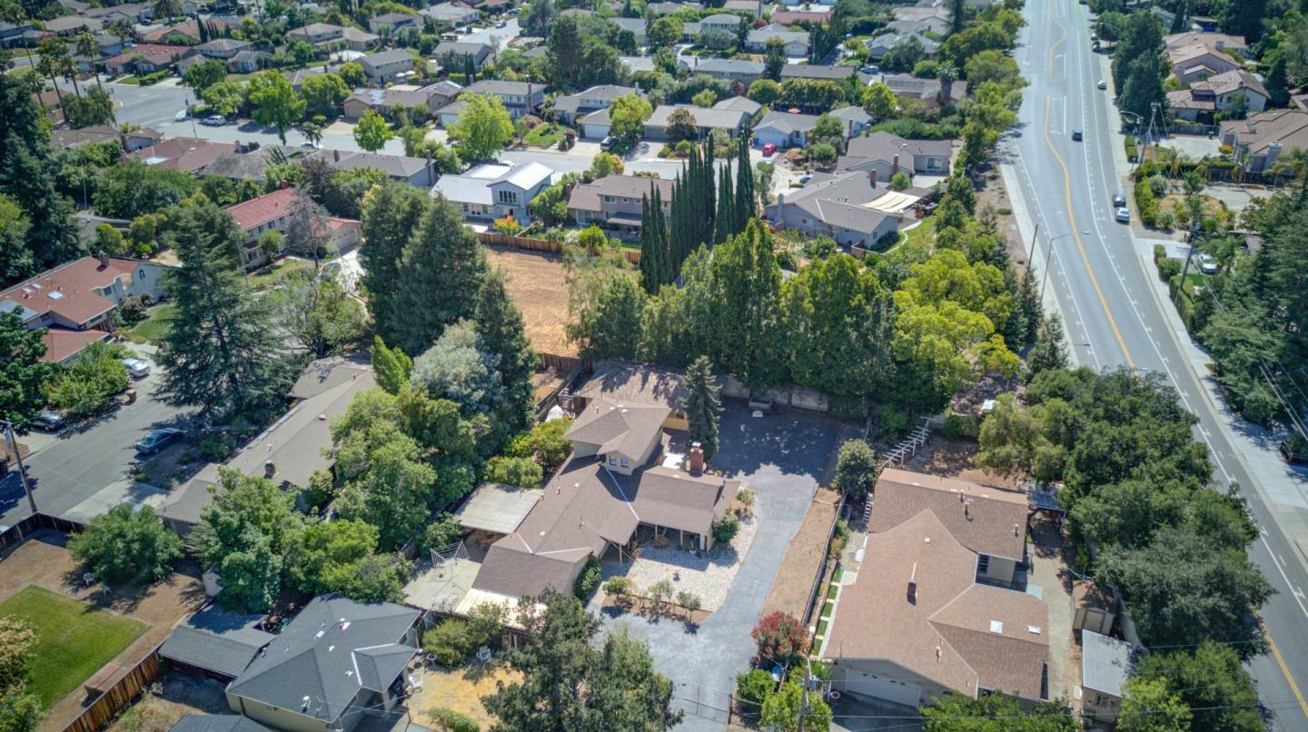 10079 Carmen Road Cupertino, CA 95014 - Photo 13 of 33 Gallery Image 13