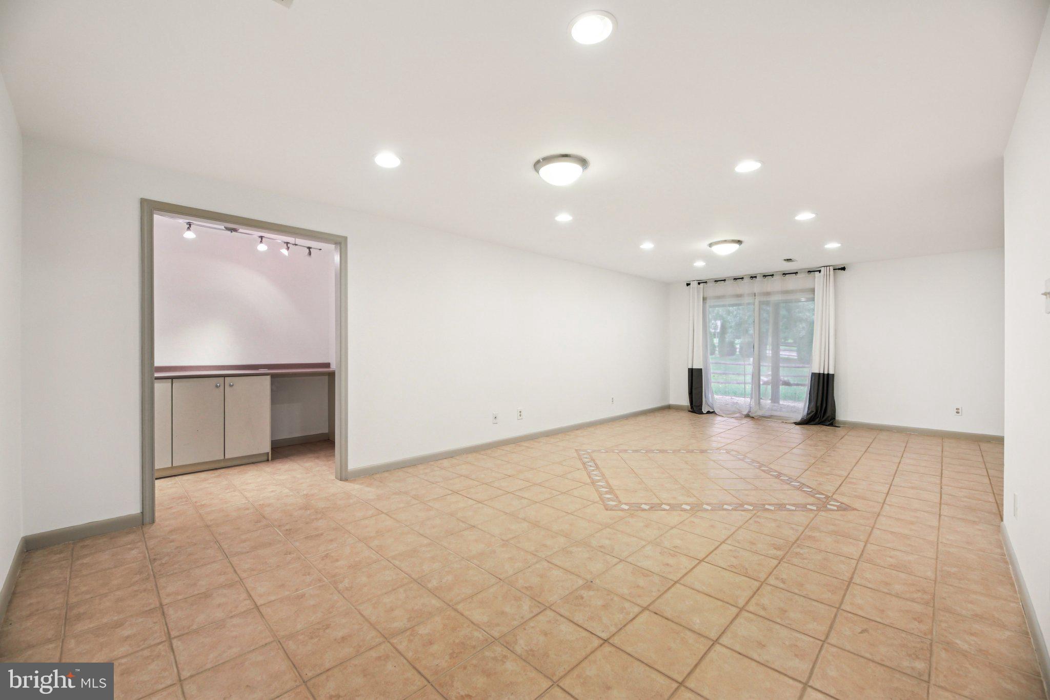 9321 Spring Water Path Jessup, MD 20794 - Photo 35 of 53 Gallery Image 35
