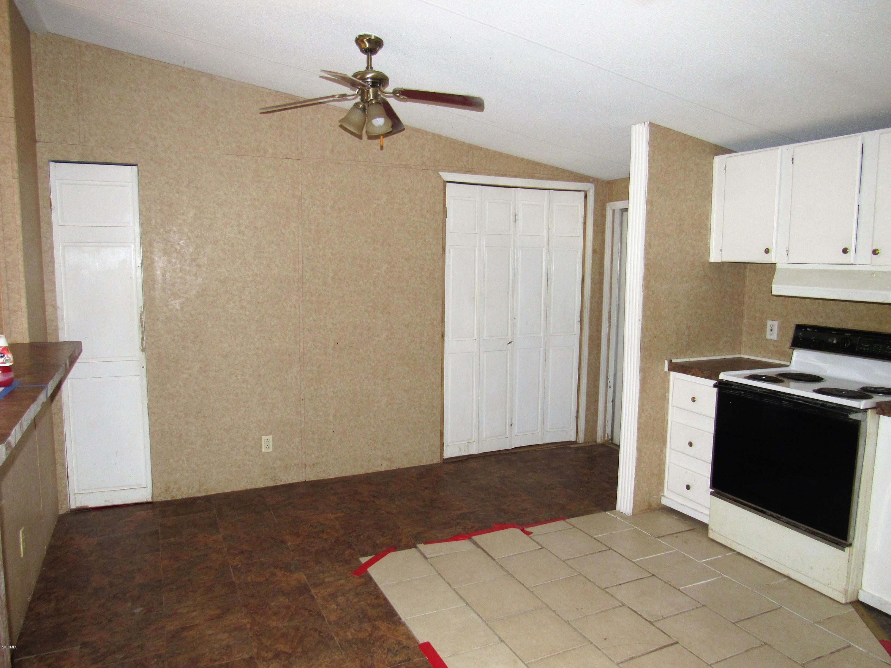 967 Anchor Lake Road Carriere, MS 39426 - Photo 5 of 19 KITCHEN VIEW 2