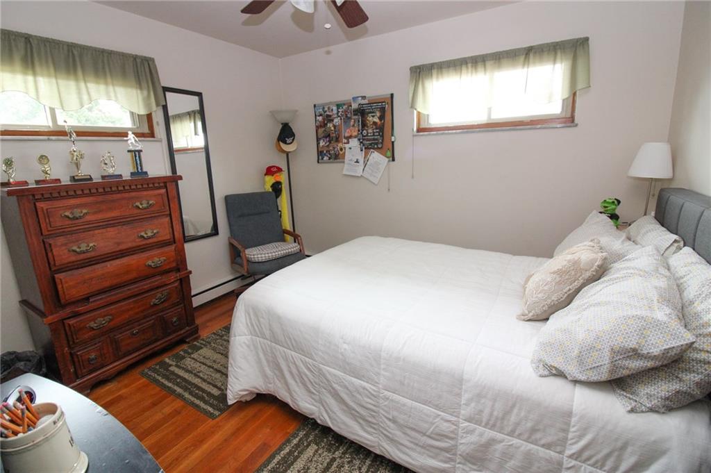 63 Beaver Grade Road McKees Rocks, PA 15136 - Photo 11 of 25 3rd bedroom!