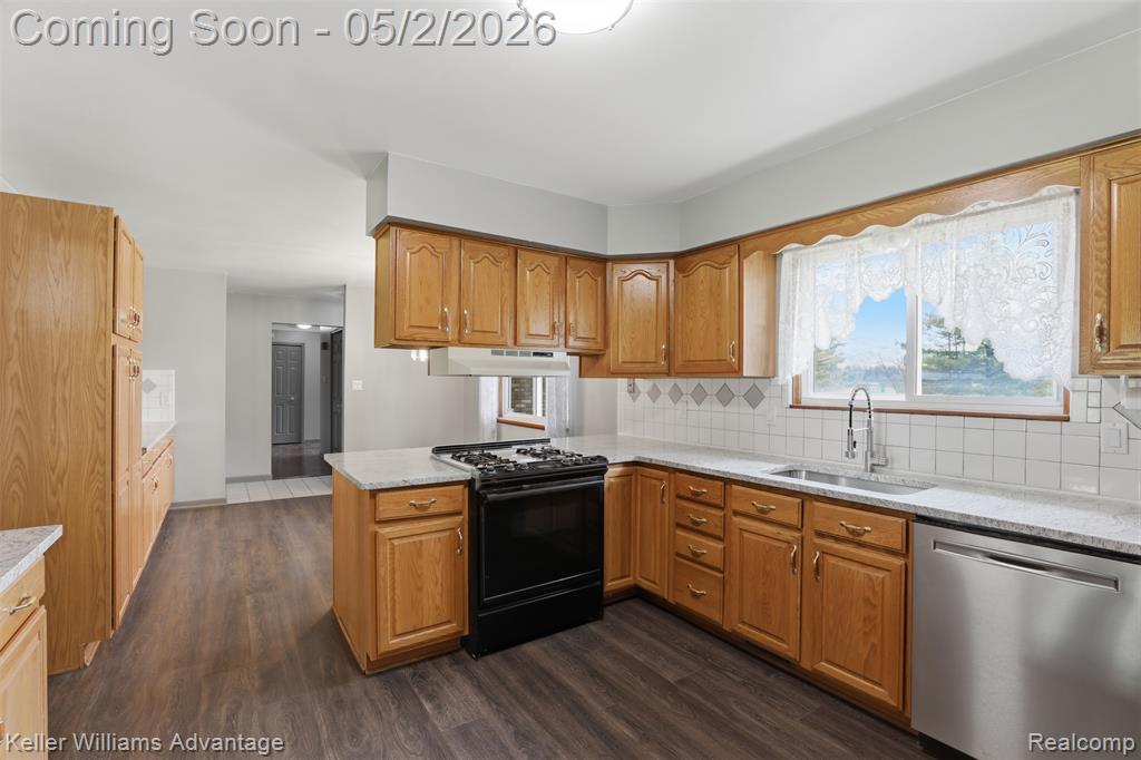28800 Sibley Road Romulus, MI 48174 - Photo 13 of 60
