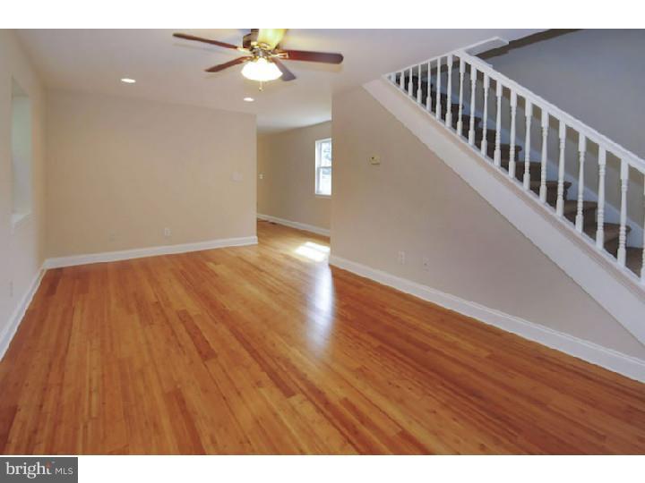 405 Avenue C Horsham, PA 19044 - Photo 3 of 17 Gallery Image 3