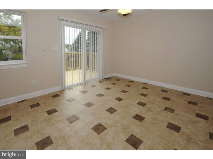 405 Avenue C Horsham, PA 19044 - Photo 6 of 17 Gallery Image 6