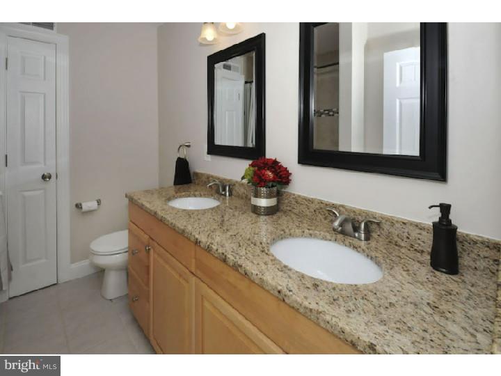 405 Avenue C Horsham, PA 19044 - Photo 8 of 17 Gallery Image 8